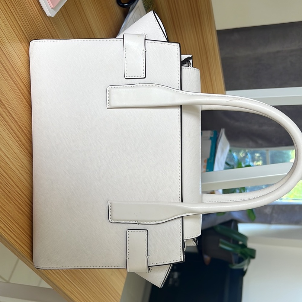 Michael Kors ✨ Handbag - Picture 4 of 6